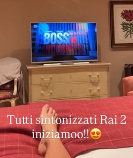 Elettra Lamborghini feet photo 16