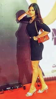 Elham Wagdi feet photo thumbnail