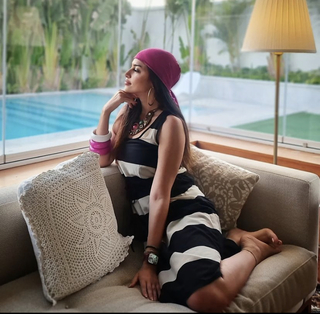 Elham Wagdi feet photo thumbnail