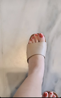 Elham Wagdi feet photo thumbnail