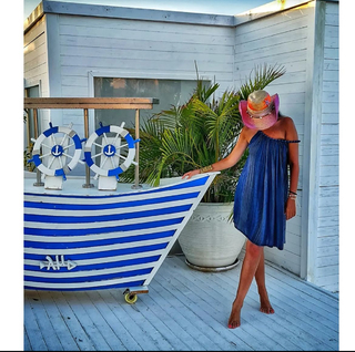 Elham Wagdi feet photo thumbnail