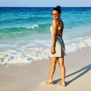 Elham Wagdi feet photo thumbnail