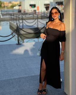 Elham Wagdi feet photo thumbnail