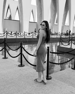 Elham Wagdi feet photo thumbnail