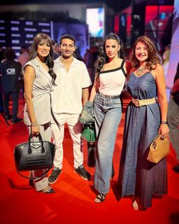 Elham Wagdi feet photo thumbnail