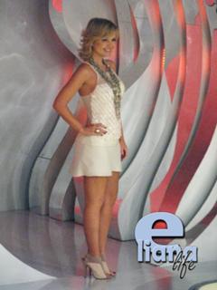 Eliana feet photo thumbnail