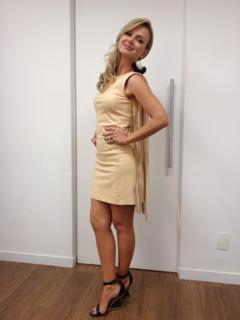 Eliana feet photo thumbnail