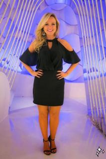 Eliana feet photo thumbnail