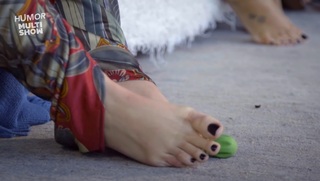 Eliana feet photo thumbnail