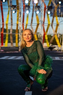 Eliana feet photo thumbnail