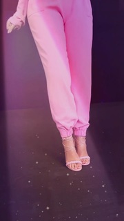 Eliana feet photo thumbnail