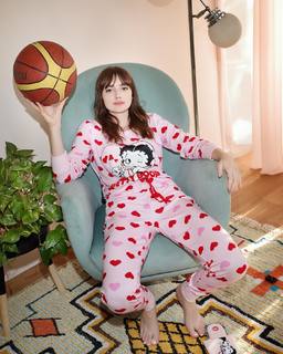 Eliana Tidhar feet photo 3