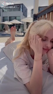 Elina Karimova feet photo 17