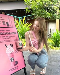 Elina Karimova feet photo 1