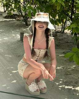 Elina Karimova feet photo 13