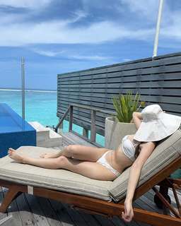 Elina Karimova feet photo 12