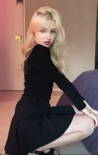 Elina Karimova feet photo 11