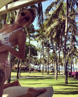 Elina Svitolina feet photo thumbnail