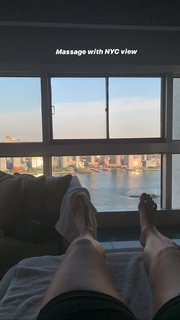 Elina Svitolina feet photo thumbnail