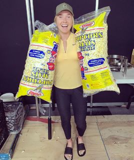 Elina Svitolina feet photo thumbnail