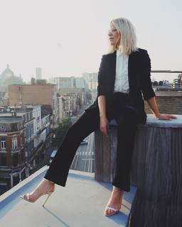 Eline De Munck feet photo 3
