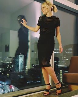 Eline De Munck feet photo 20
