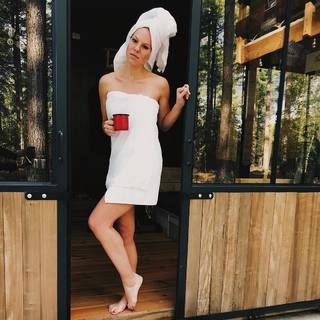 Eline De Munck feet photo 7