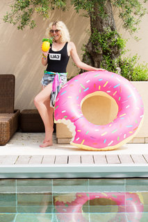 Eline De Munck feet photo 13
