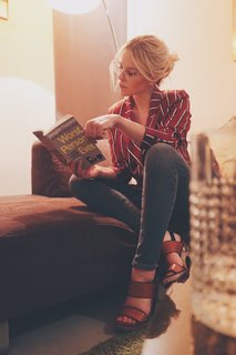 Eline De Munck feet photo 16