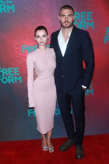 Eline Powell feet photo 9