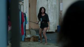Eline Powell feet photo 18