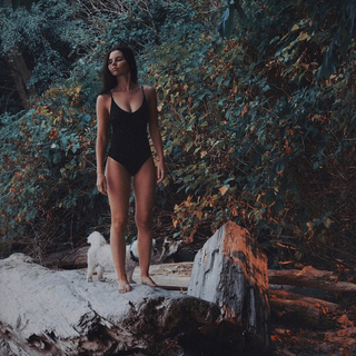 Eline Powell feet photo 17