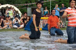 Elisa feet photo 2