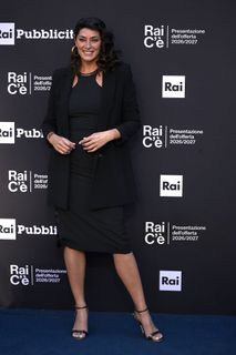 Elisa Isoardi feet photo 4