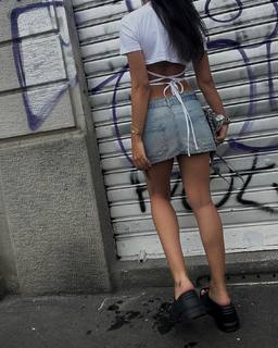 Elisa Maino feet photo 2