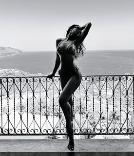 Elisa Maino feet photo 20