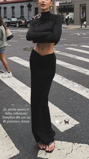 Elisa Maino feet photo 10
