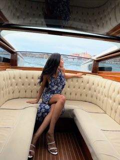 Elisa Maino feet photo 9