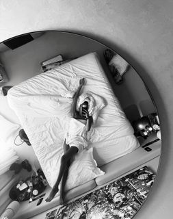 Elisa Maino feet photo 4
