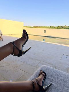 Elisa Maino feet photo 15