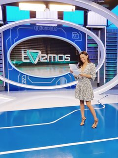 Elisa Mouliaá feet photo 5