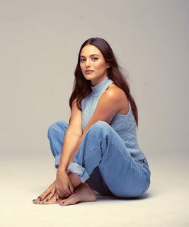 Elisa Mouliaá feet photo 3