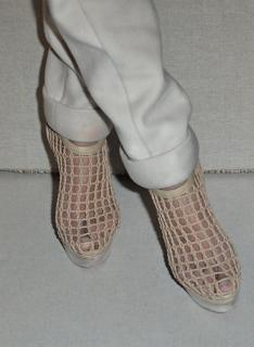Elisa Sednaoui feet photo 17
