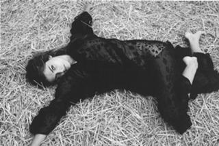 Elisa Sednaoui feet photo 13