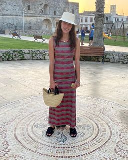 Elisa Sednaoui feet photo 10