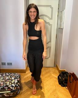 Elisa Sednaoui feet photo 12