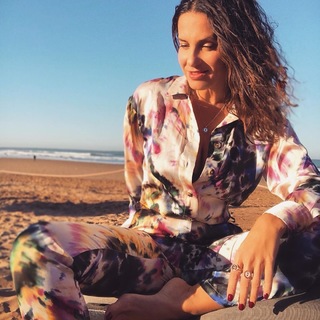 Elisa Tovati feet photo 8