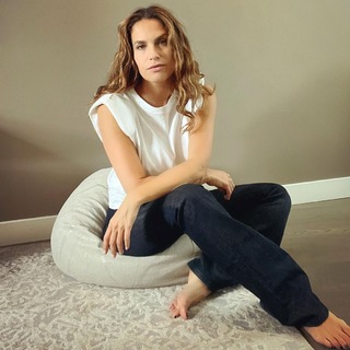 Elisa Tovati feet photo 11