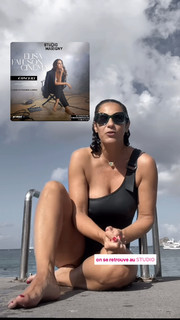 Elisa Tovati feet photo 9