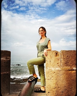 Elisa Tovati feet photo 16